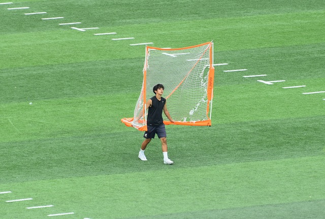 借其丰富的